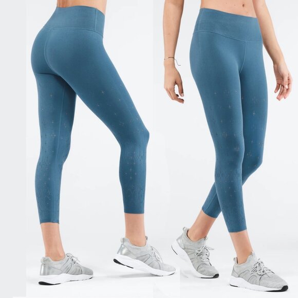 FABLETICS Sculptknit Eyelet High Rise 7/8 Leggings (M) in Blue Iron EUC - Picture 1 of 11